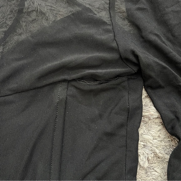 Mesh y2k flare sleeves crop top - Picture 6 of 9